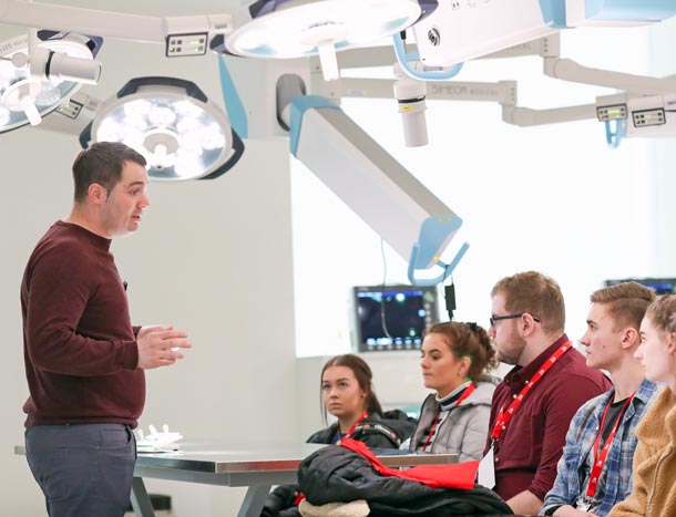 Simulation students in RCSI with teacher