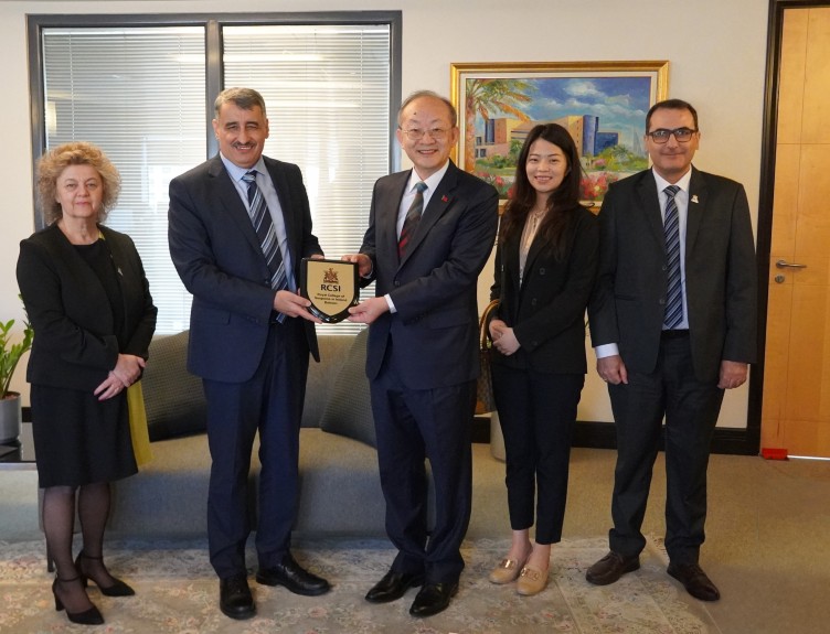 RCSI Medical University of Bahrain welcoming the Taipei Trade Office Representatives