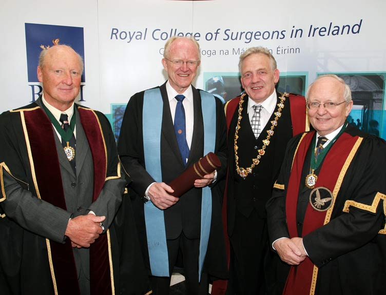 Sir Graham Teasdale Fellowship Sir Graham Teasdale Fellowship