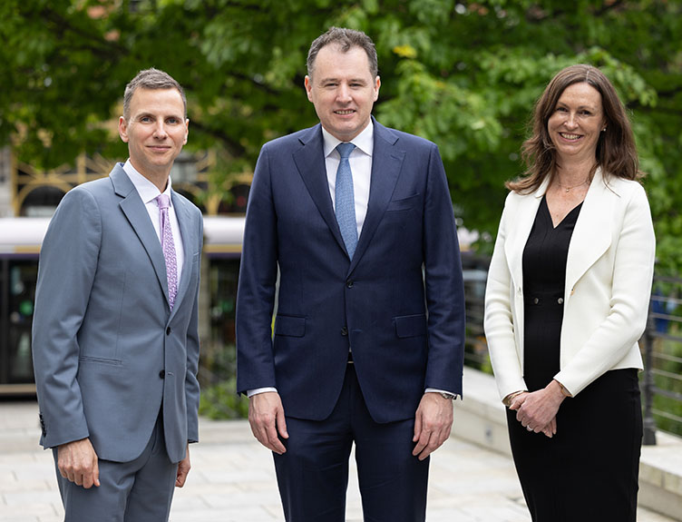FutureNeuro announcement L-R: Professor David Henshall, Director of FutureNeuro and Professor of Molecular Physiology and Neuroscience at RCSI; Minister for Agriculture, Food and the Marine, Charlie McConalogue, TD; and Dr Siobhan Roche, Director of Science for Economy, SFI.