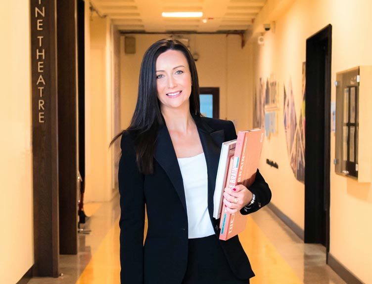 Dr Cristina Ruedell Reschke Dr Cristina Ruedell Reschke