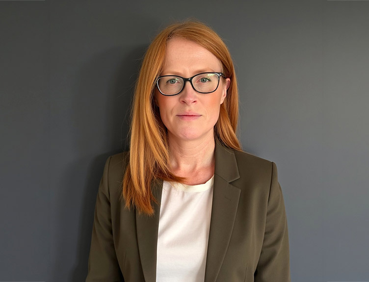 Head and shoulders pic of Kristina Brown