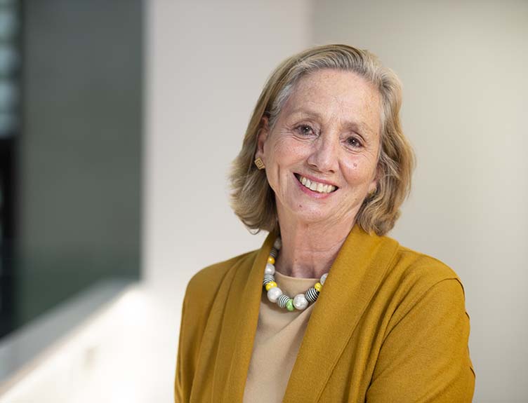 Professor Lisa Alexander Professor Lisa Alexander