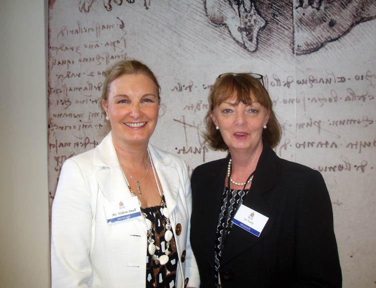 RCSI Institute of Leadership Graduate Liz Tuohy wins award for nurse facilitated patient discharge study RCSI Institute of Leadership Graduate Liz Tuohy wins award for nurse facilitated patient discharge study